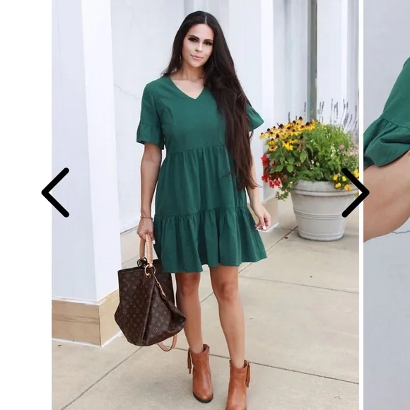 Nursing Queen Green Dress with Pockets and Bell Sleeves - Picture 1 of 10